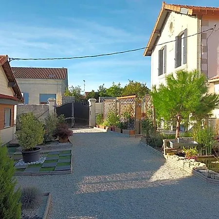 Alloggio in famiglia Avec Terrasse - Vue Jardin Pons